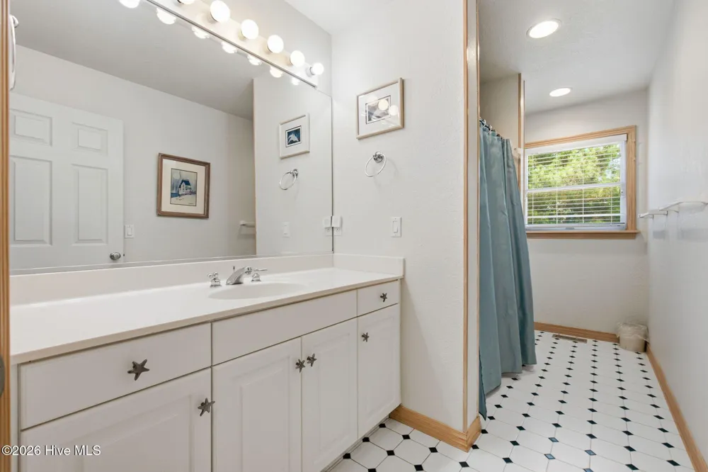 1231 Atlantic Avenue Corolla, NC 27927
