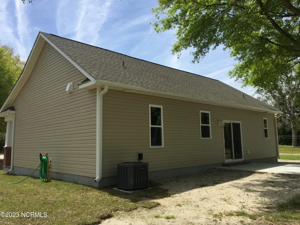 511 Peru Road Sneads Ferry, NC 28460
