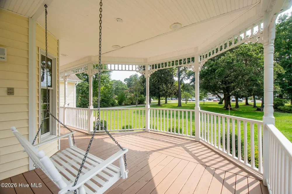 2437 Highway 70 Beaufort, NC 28516