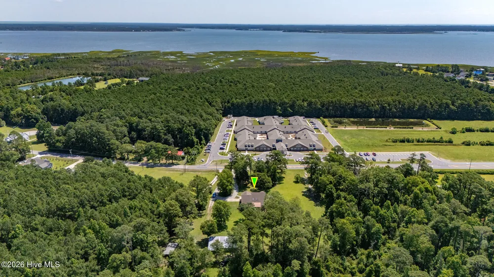 2437 Highway 70 Beaufort, NC 28516