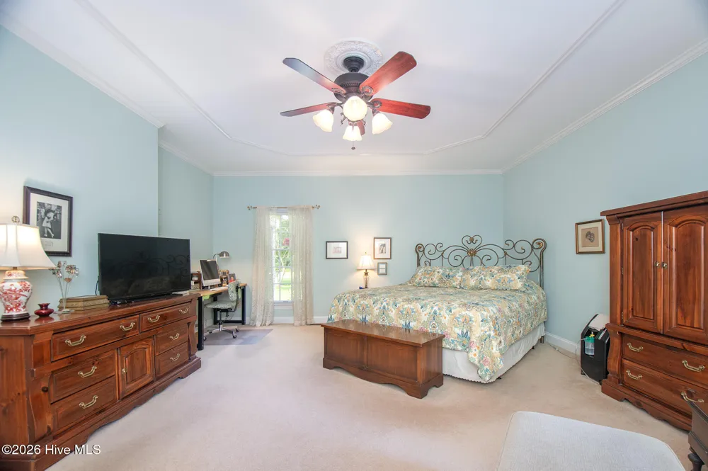 2437 Highway 70 Beaufort, NC 28516