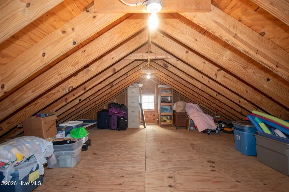 2437 Highway 70 Beaufort, NC 28516