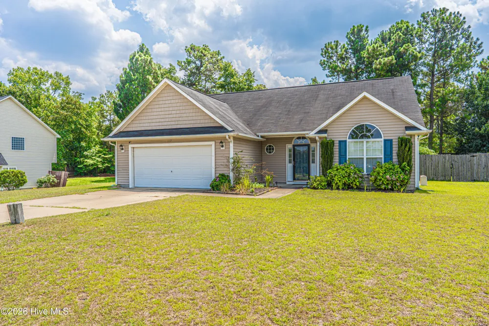 112 Holly Oak Circle Bunnlevel, NC 28323