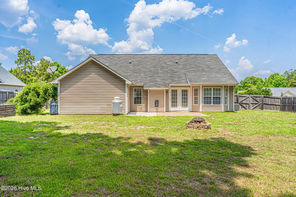 112 Holly Oak Circle Bunnlevel, NC 28323