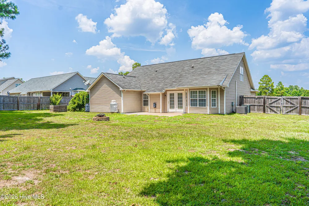 112 Holly Oak Circle Bunnlevel, NC 28323