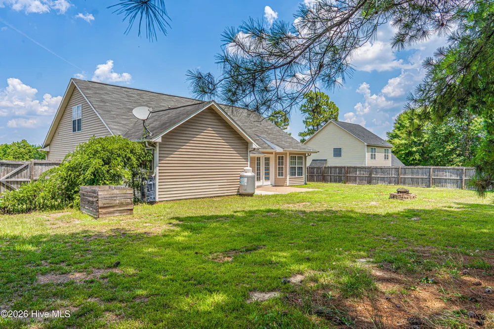 112 Holly Oak Circle Bunnlevel, NC 28323