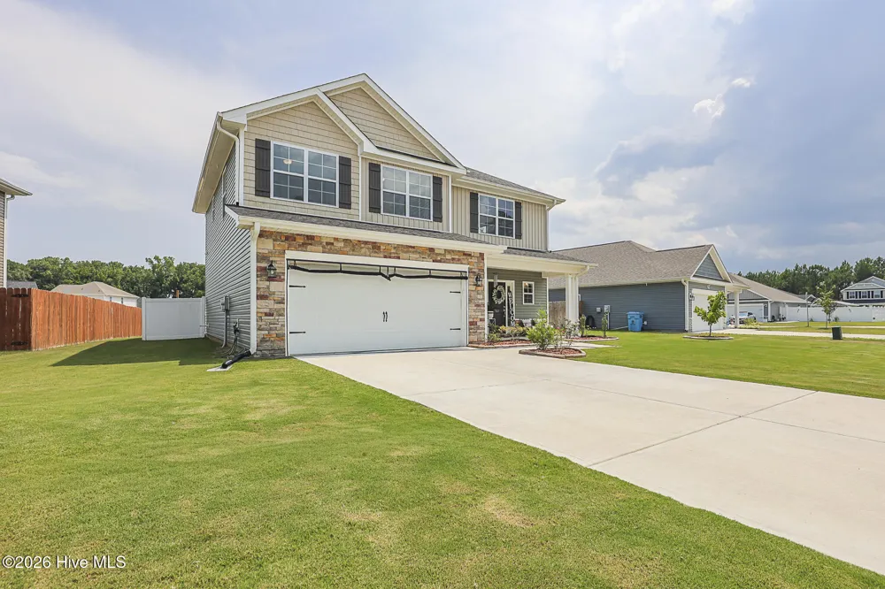 761 Greenwich Place Richlands, NC 28574
