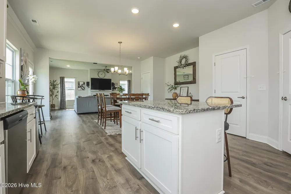 761 Greenwich Place Richlands, NC 28574