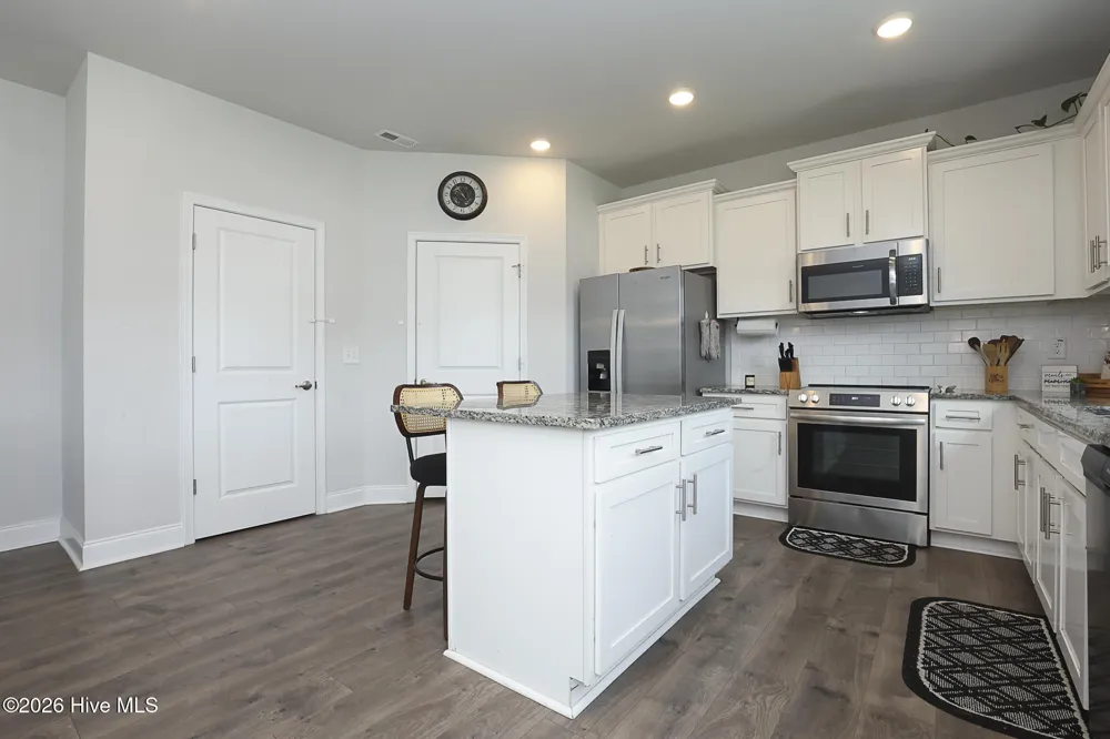 761 Greenwich Place Richlands, NC 28574