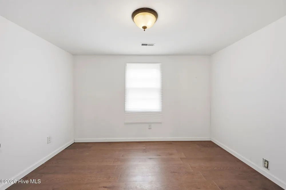 800 Goat Neck Road Columbia, NC 27925