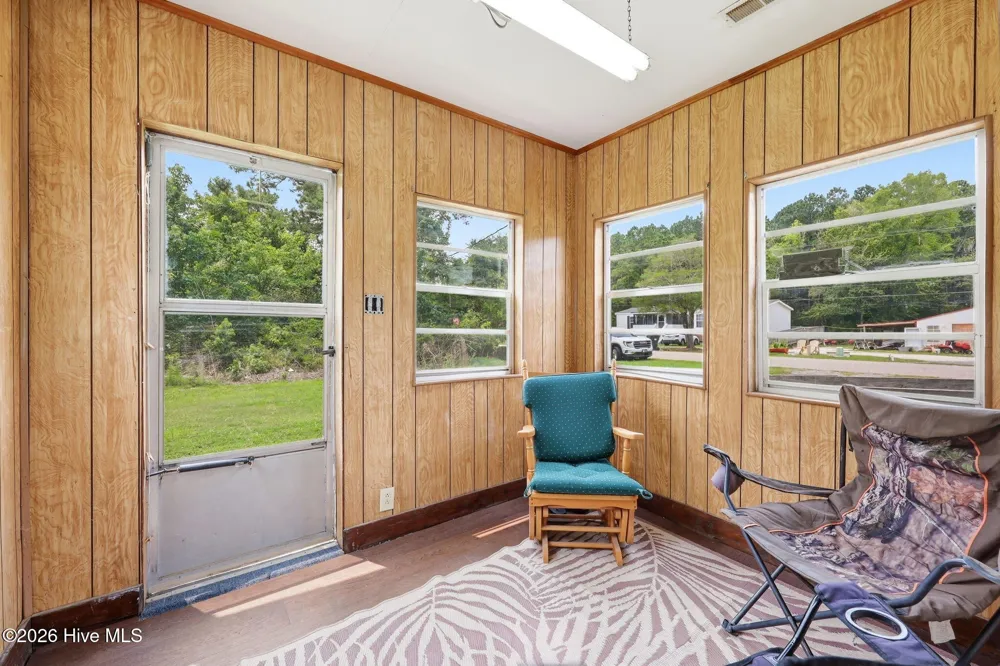 800 Goat Neck Road Columbia, NC 27925