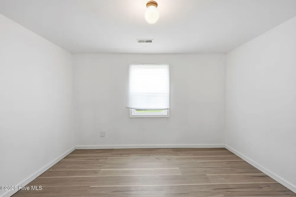 800 Goat Neck Road Columbia, NC 27925