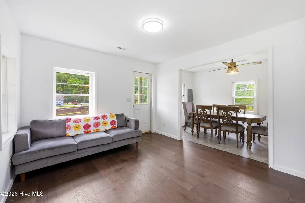 800 Goat Neck Road Columbia, NC 27925