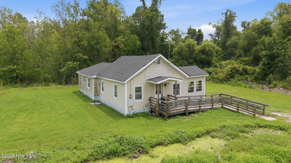 800 Goat Neck Road Columbia, NC 27925