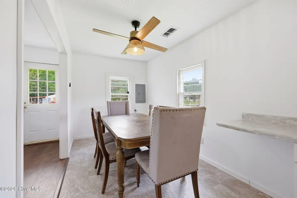 800 Goat Neck Road Columbia, NC 27925