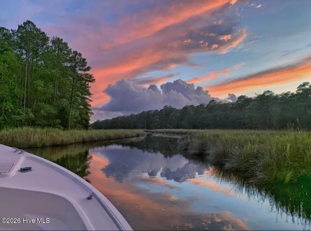 292 Brightleaf Drive Minnesott Beach, NC 28510