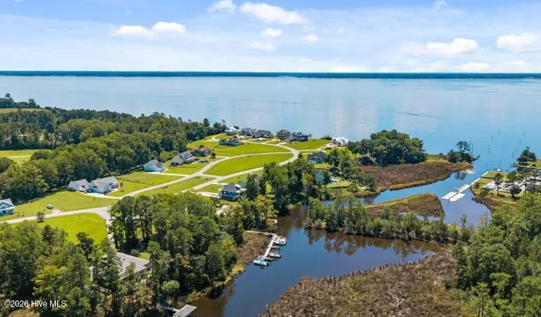 292 Brightleaf Drive Minnesott Beach, NC 28510
