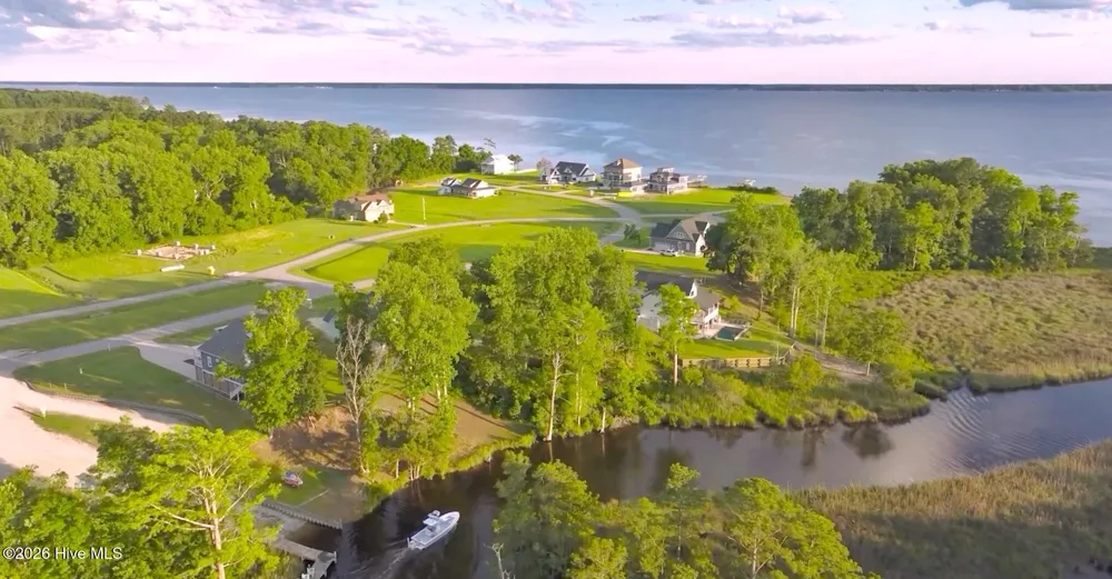 292 Brightleaf Drive Minnesott Beach, NC 28510