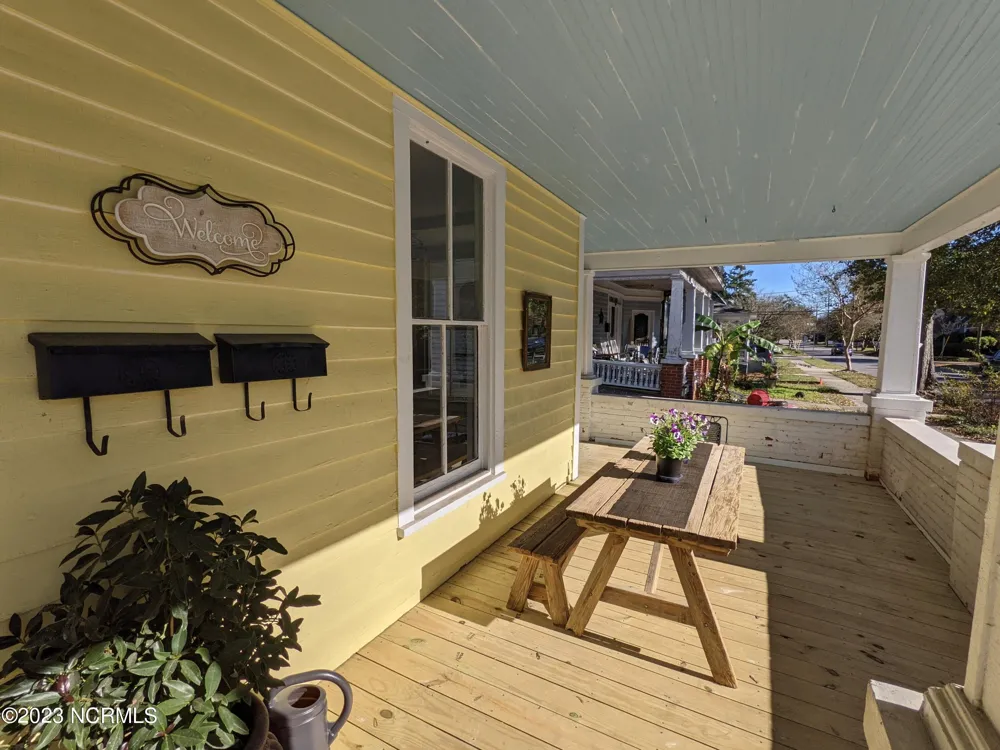 234 E 2nd Street #B Washington, NC 27889