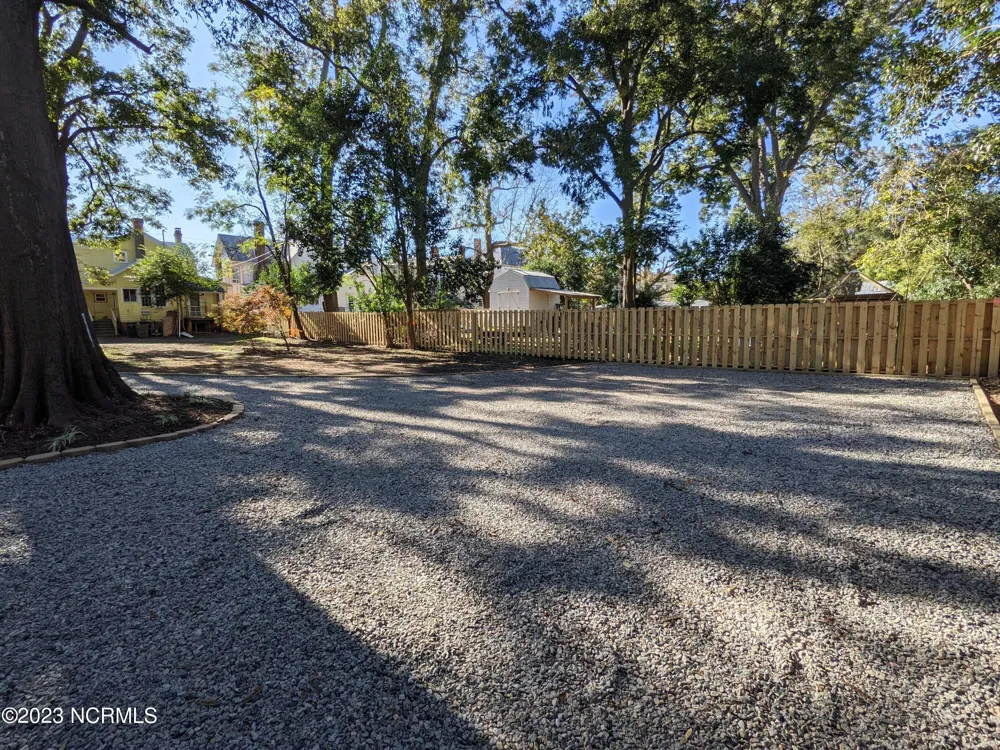 234 E 2nd Street #B Washington, NC 27889
