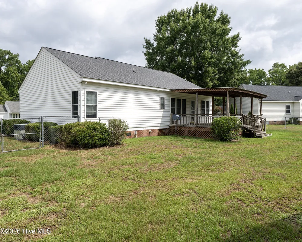 104 Trawick Drive La Grange, NC 28551