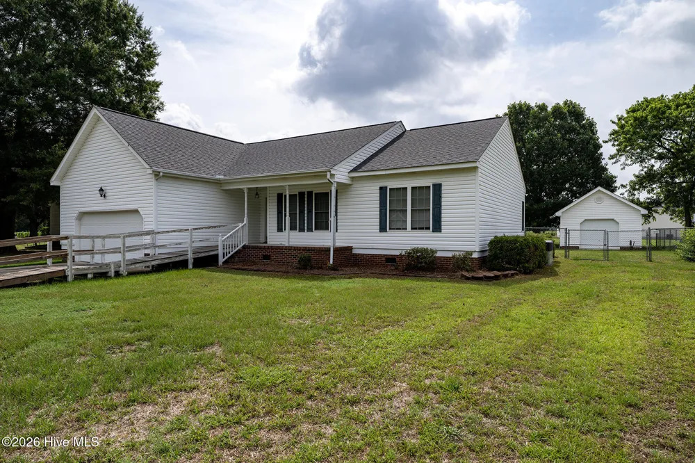 104 Trawick Drive La Grange, NC 28551