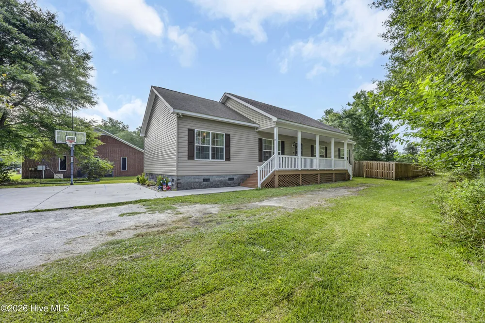 10 Hermitage Road Castle Hayne, NC 28429