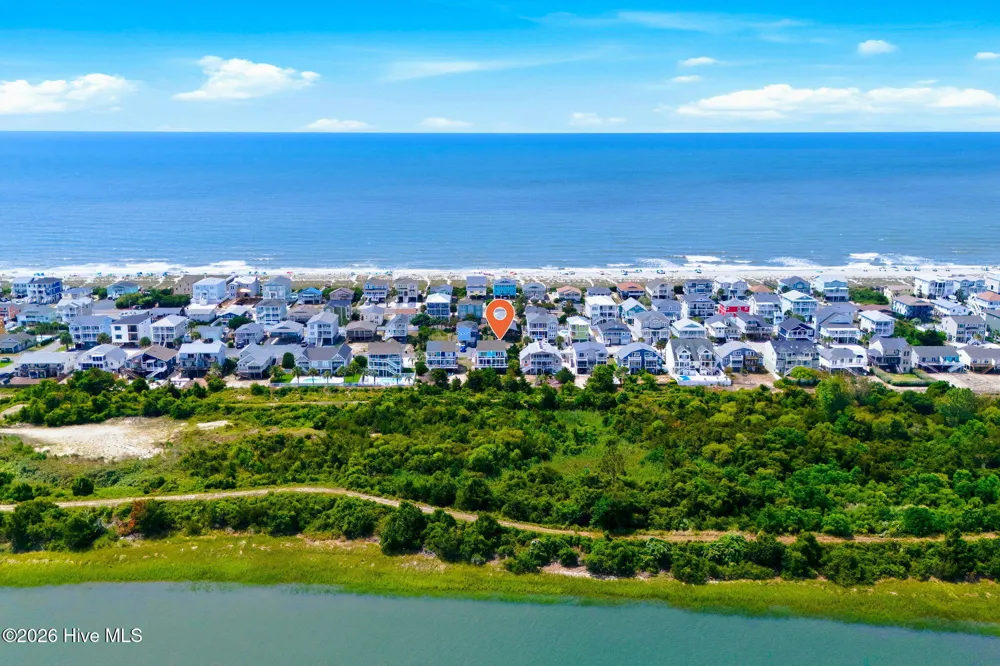 256 Brunswick Avenue W ## A Holden Beach, NC 28462