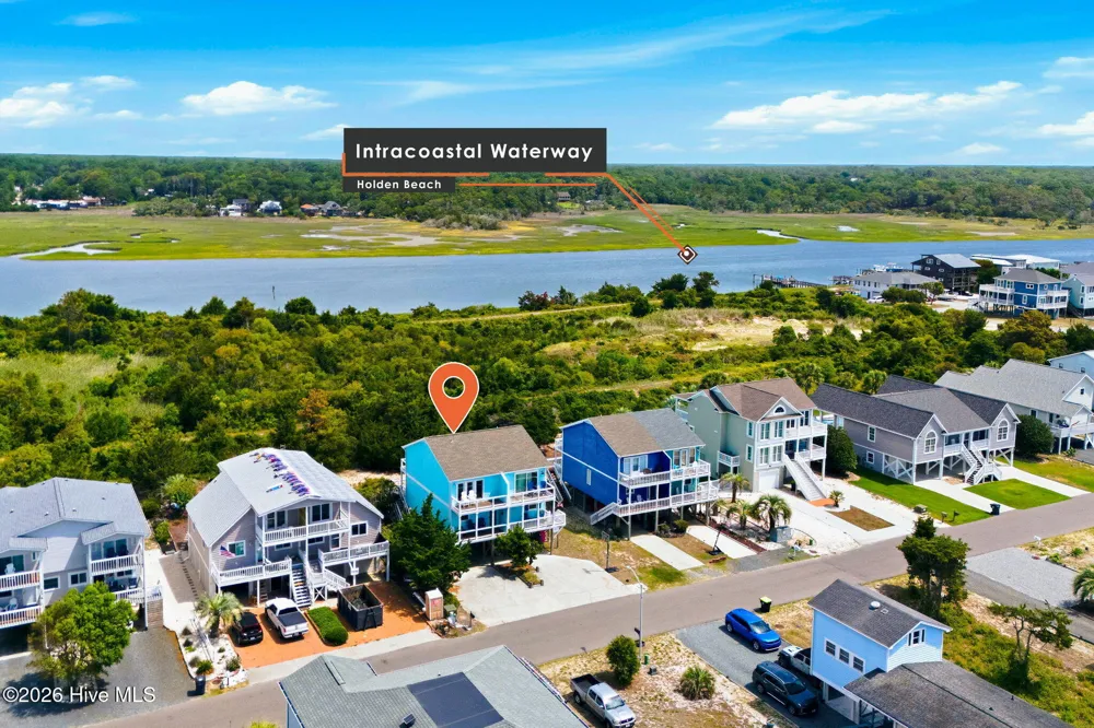 256 Brunswick Avenue W ## A Holden Beach, NC 28462