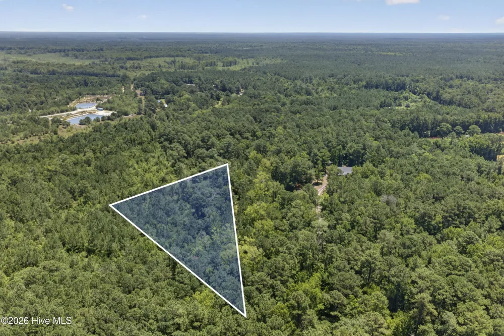 540 Copperhead Lane Burgaw, NC 28425
