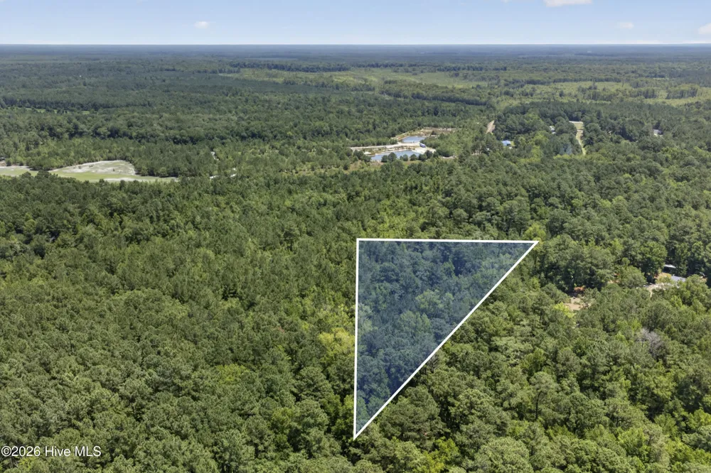 540 Copperhead Lane Burgaw, NC 28425