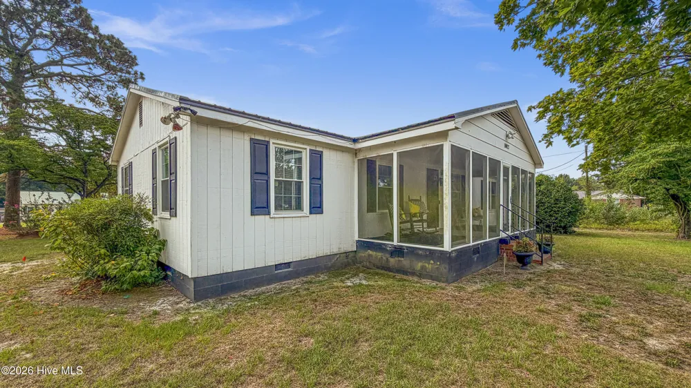 10027 Garland Highway Clinton, NC 28328