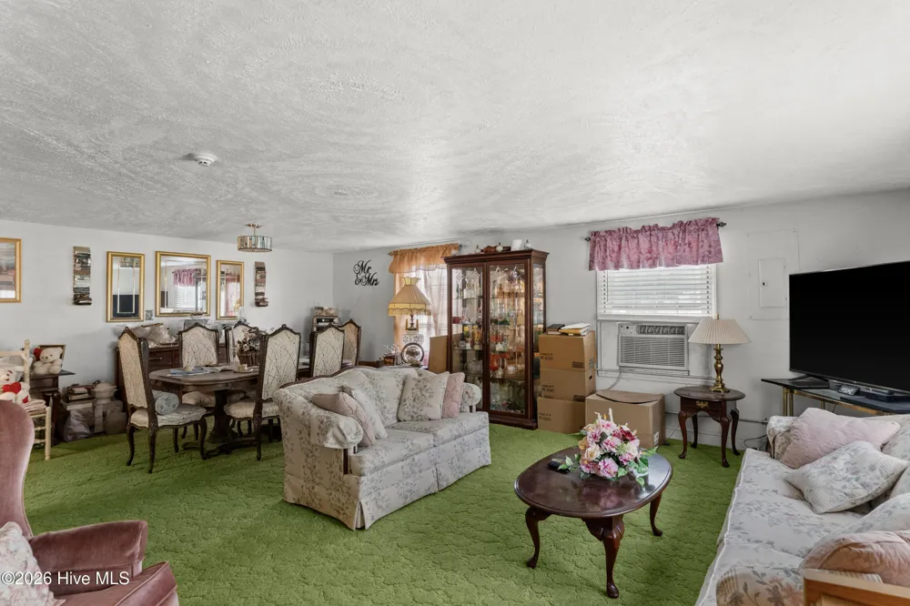 10027 Garland Highway Clinton, NC 28328