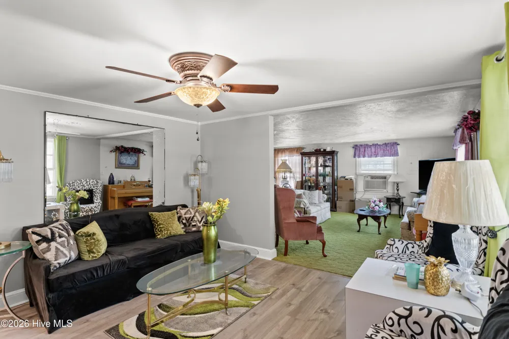 10027 Garland Highway Clinton, NC 28328