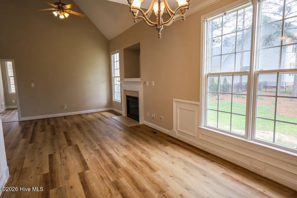10 London Way Spring Lake, NC 28390