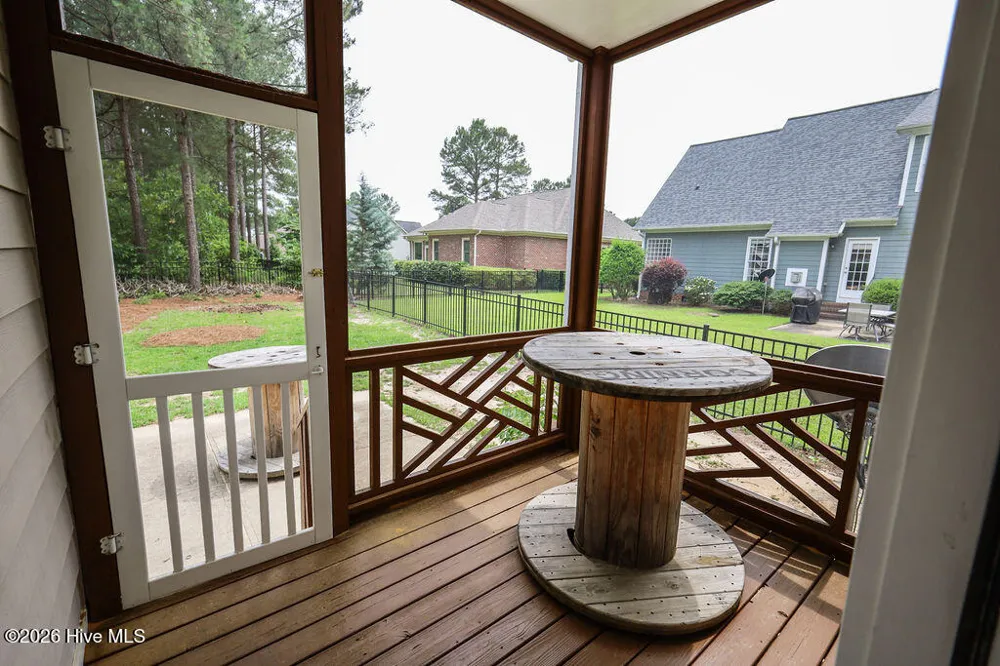 10 London Way Spring Lake, NC 28390