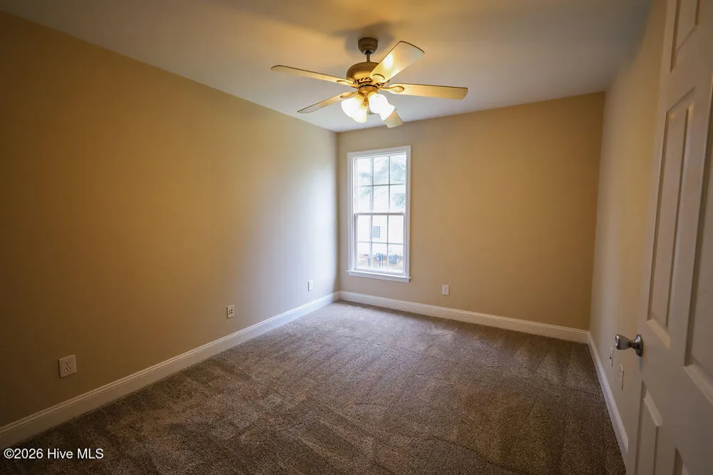 10 London Way Spring Lake, NC 28390