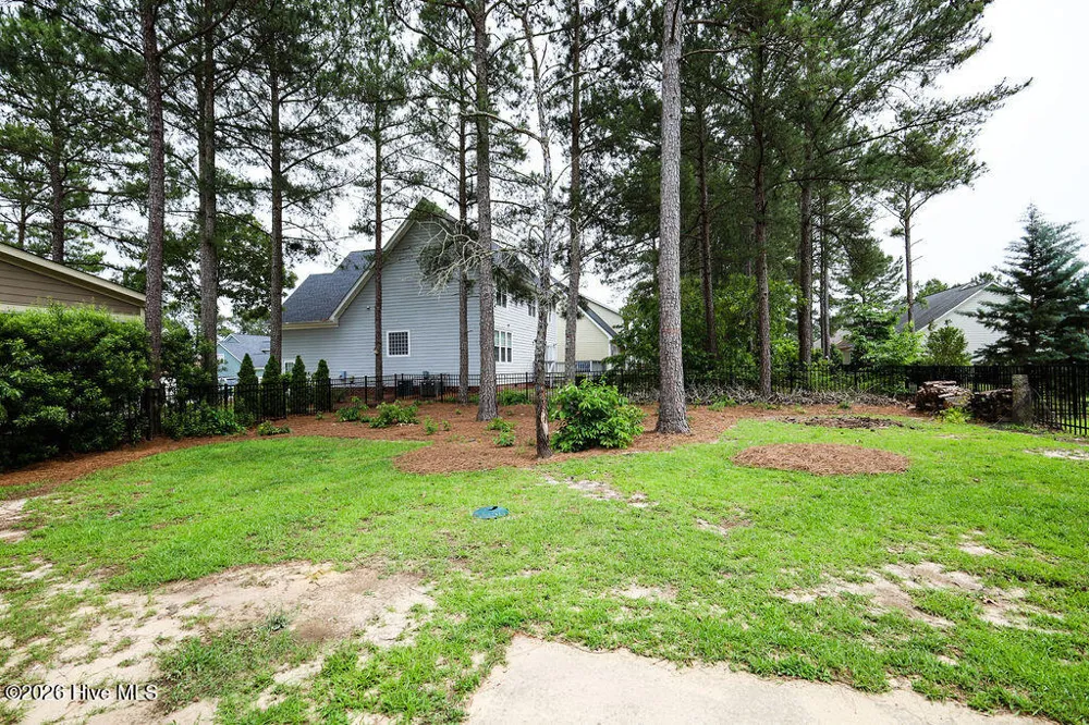 10 London Way Spring Lake, NC 28390