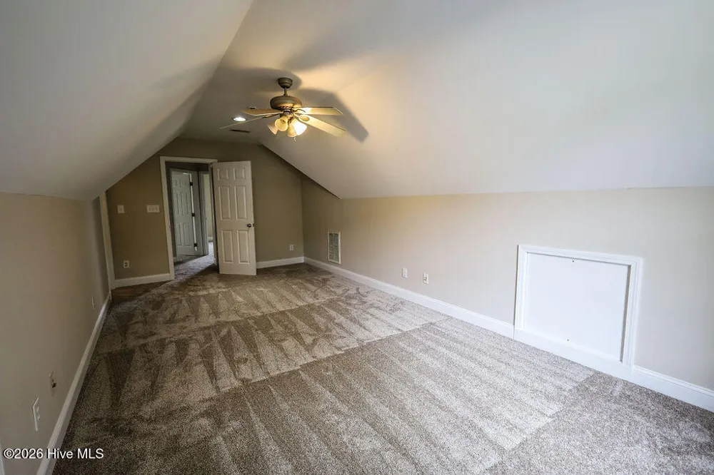 10 London Way Spring Lake, NC 28390