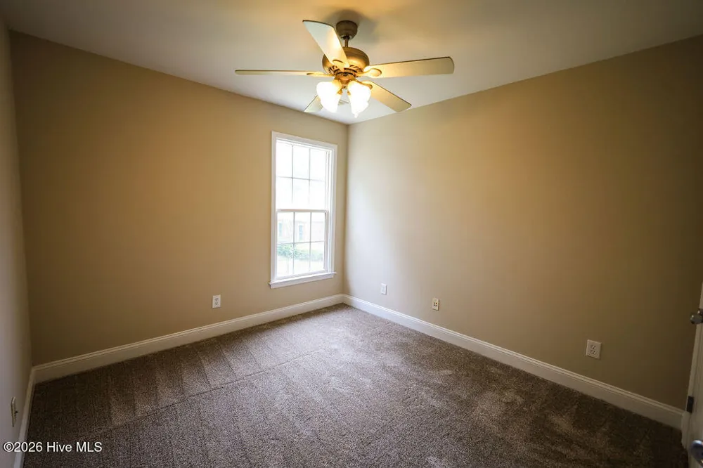 10 London Way Spring Lake, NC 28390