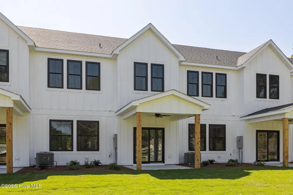 107 Star Lake Circle #C Cape Carteret, NC 28584