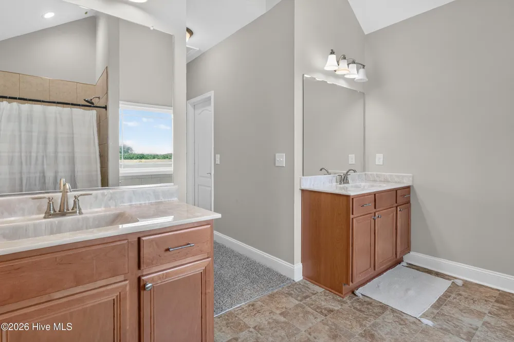 226 Bartlett Road Camden, NC 27921