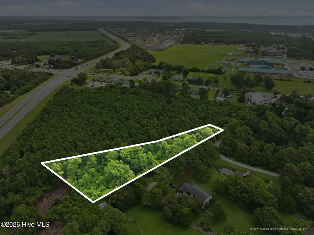 202 Mason Lane Beaufort, NC 28516