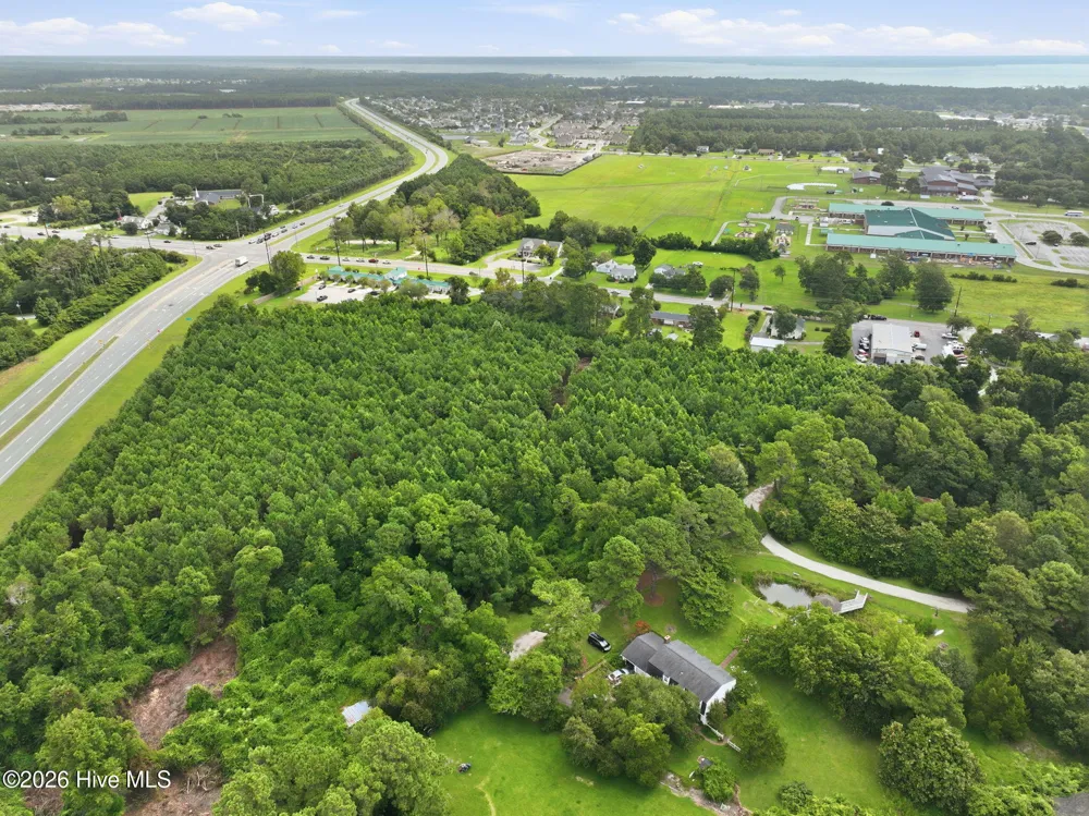 202 Mason Lane Beaufort, NC 28516