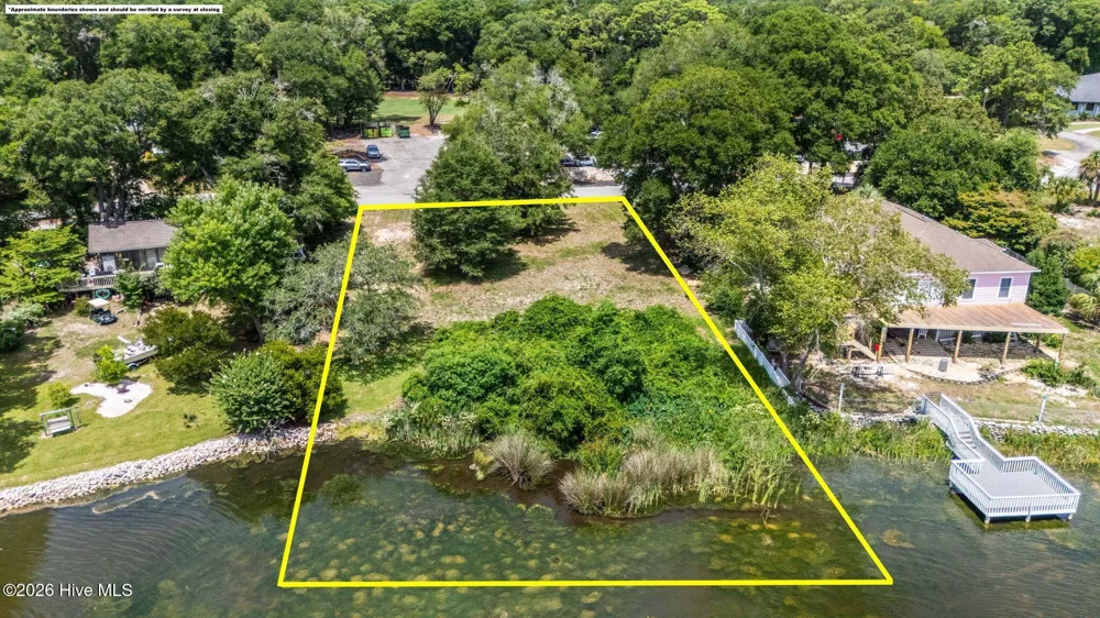 621 Lakeshore Drive Sunset Beach, NC 28468