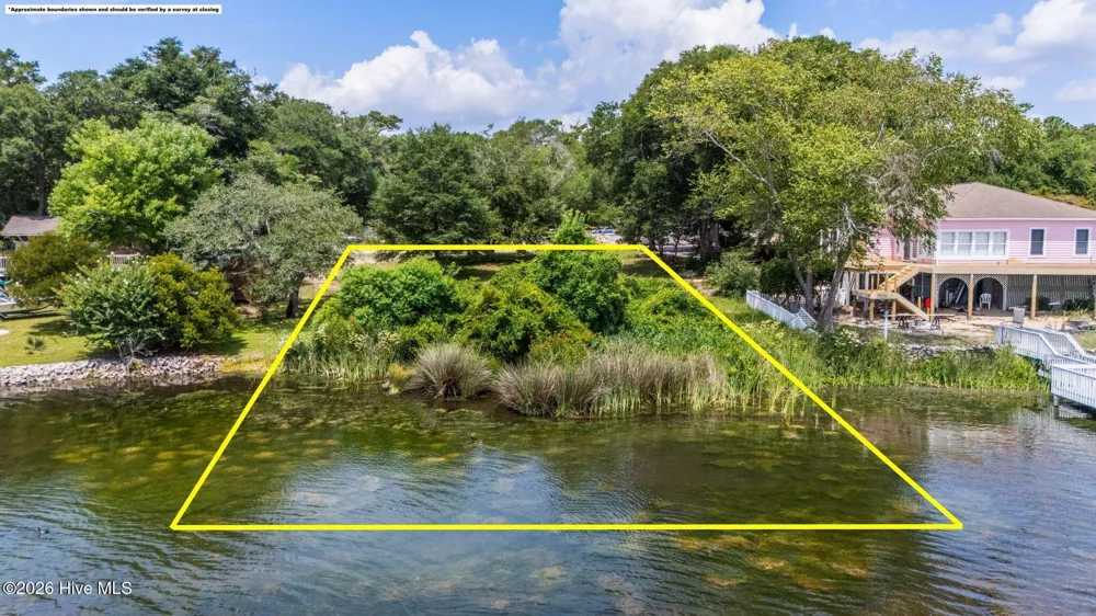 621 Lakeshore Drive Sunset Beach, NC 28468