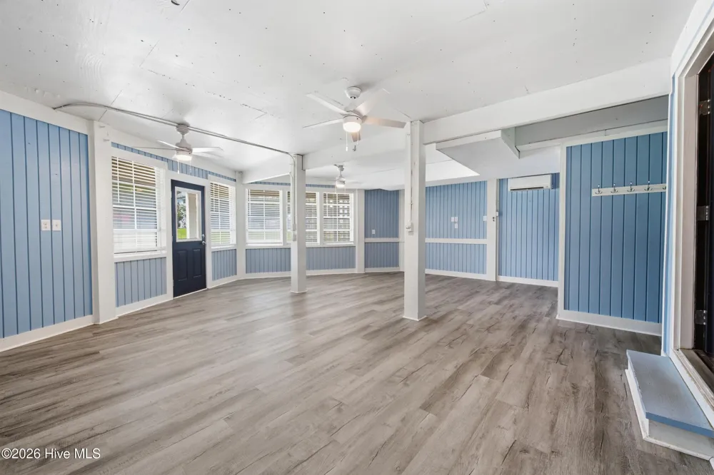412 W Barracuda Drive Nags Head, NC 27959