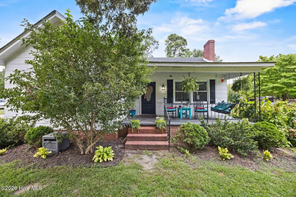 420 E Wise Street Trenton, SC 29847