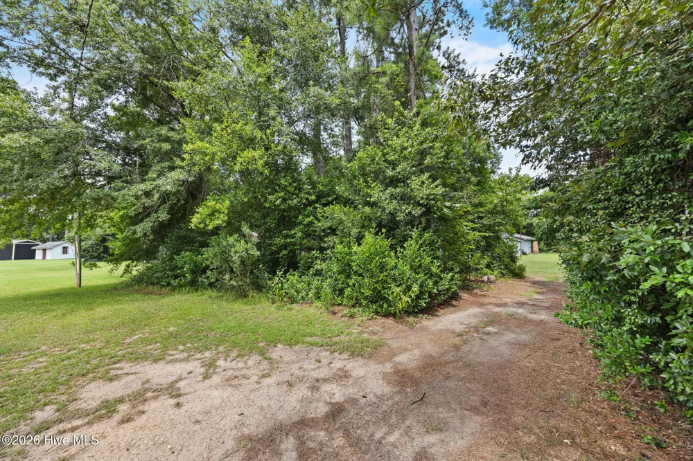 420 E Wise Street Trenton, SC 29847