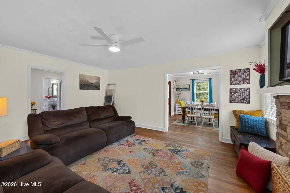 420 E Wise Street Trenton, SC 29847